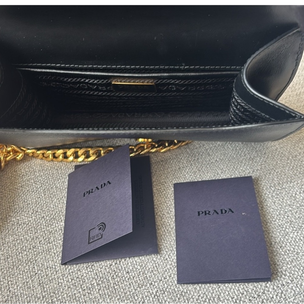 Prada Maroon Leather Crossbody Bag with Gold Chain - Picture 4 of 9